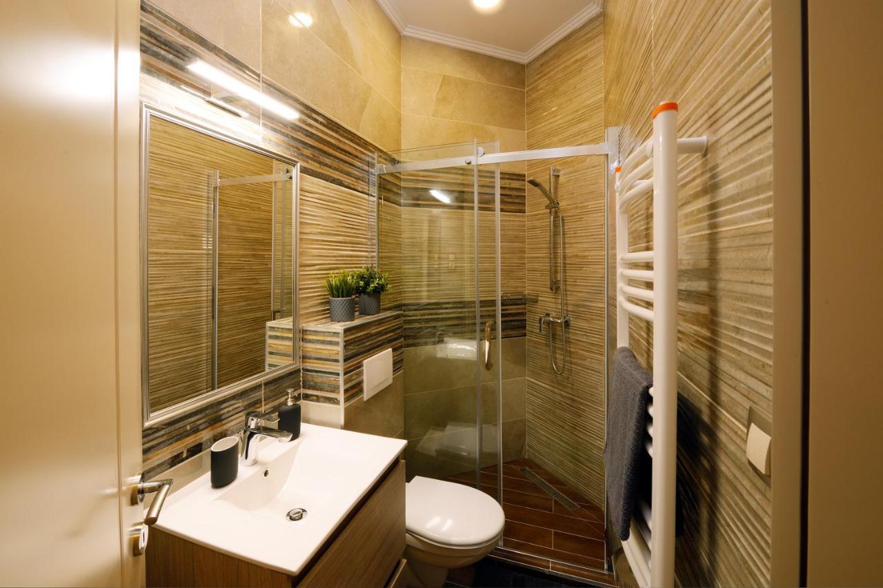 Orangehomes 4 Bdrm Apartment View To Synagogue Budapeste Exterior foto